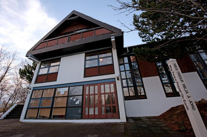 Reykjavik Peace Center Guesthouse Екстер'єр фото
