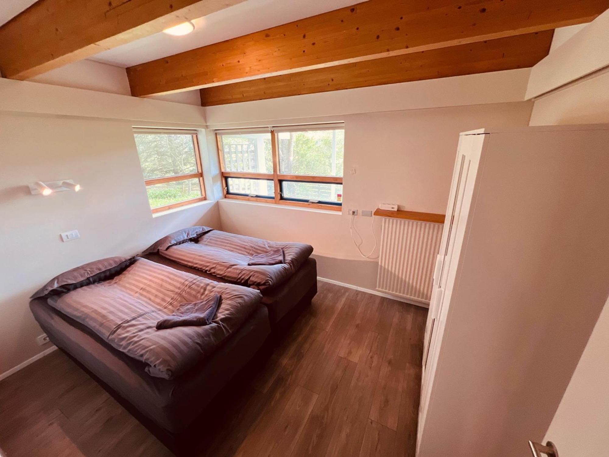 Reykjavik Peace Center Guesthouse Екстер'єр фото